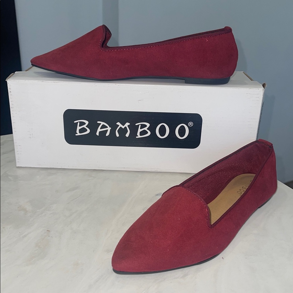 New! ✨ Women Wine/Burgundy Faux Suede Flats- 🥿